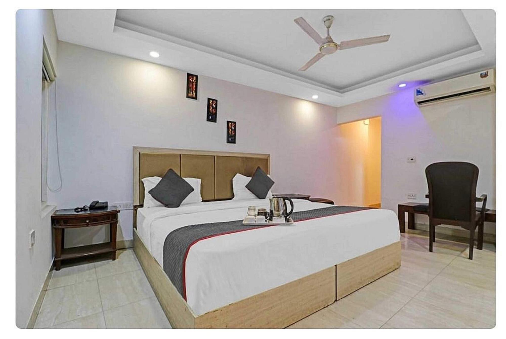 ניו דלהי Super Hotel O Mahal מראה חיצוני תמונה