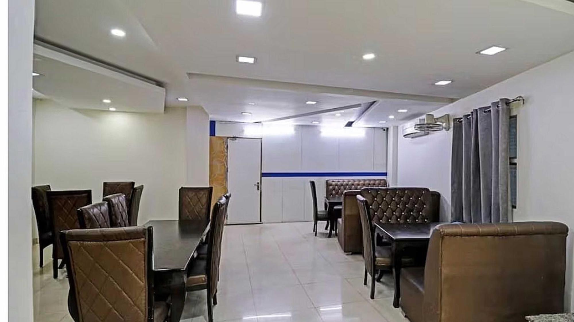 ניו דלהי Super Hotel O Mahal מראה חיצוני תמונה