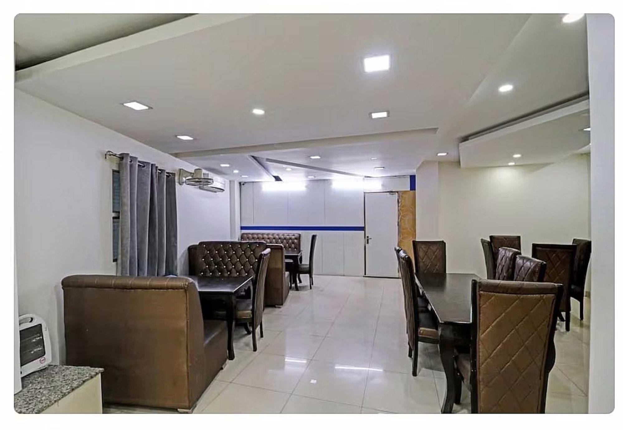ניו דלהי Super Hotel O Mahal מראה חיצוני תמונה