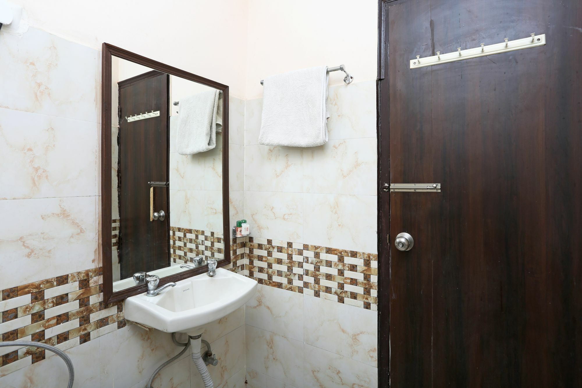 ניו דלהי Super Hotel O Mahal מראה חיצוני תמונה